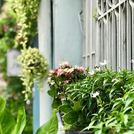 Sira'S House Hotel Bangkok Bagian luar foto