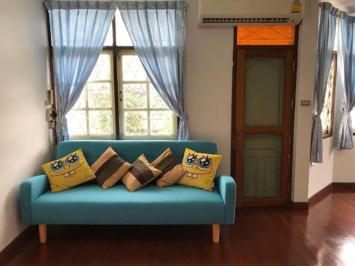 Sira'S House Hotel Bangkok Bagian luar foto